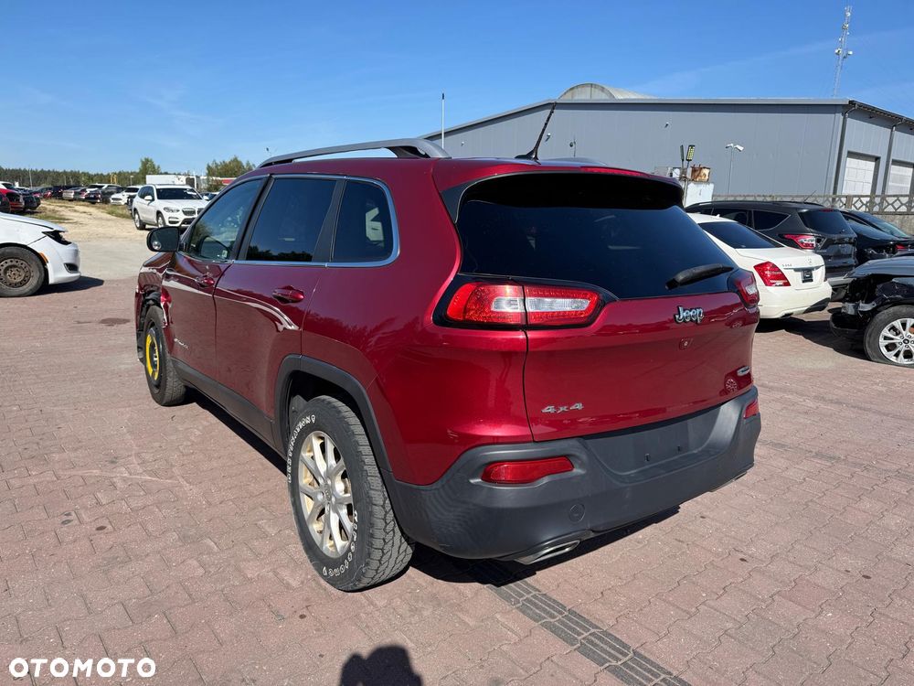 Jeep Cherokee - 5