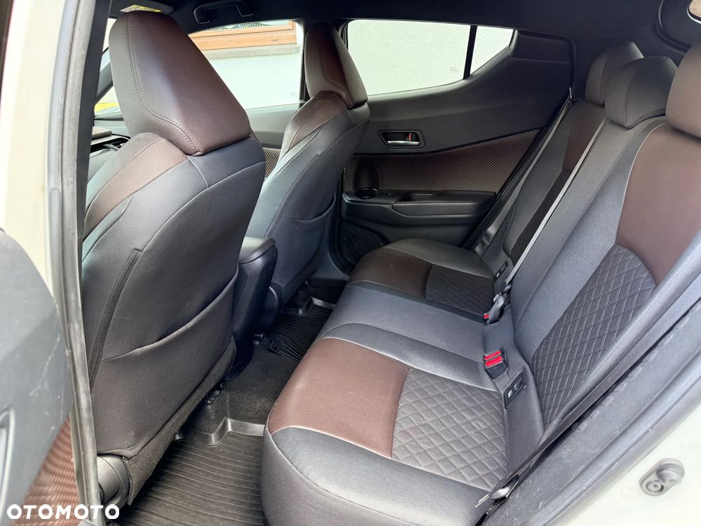Toyota C-HR 1.2 T Prestige - 16