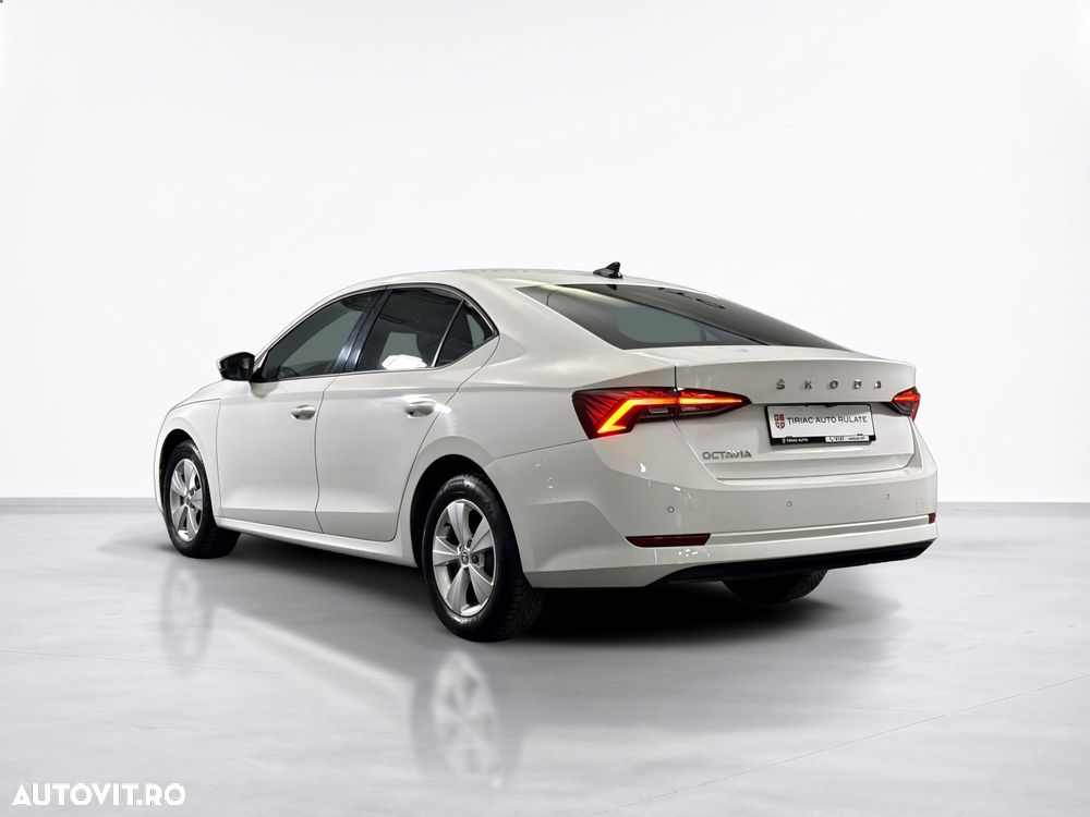 Skoda Octavia - 4
