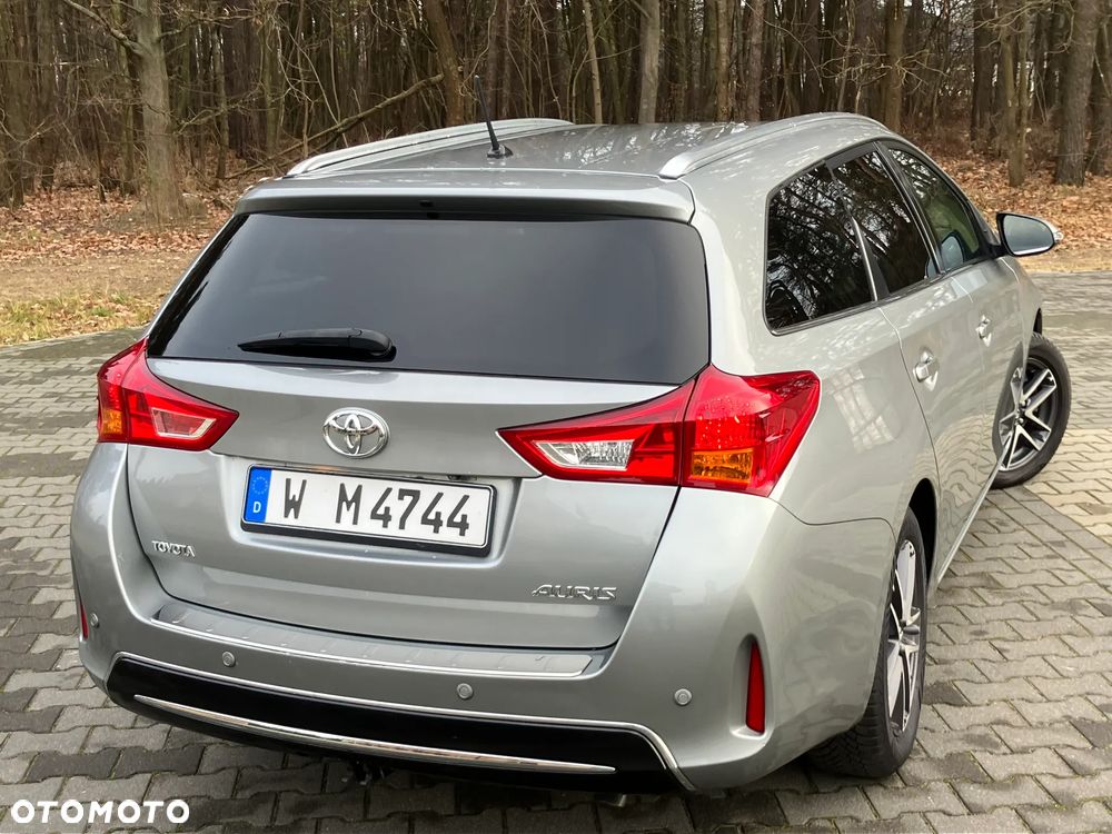 Toyota Auris 2.0 D-4D Executive - 12