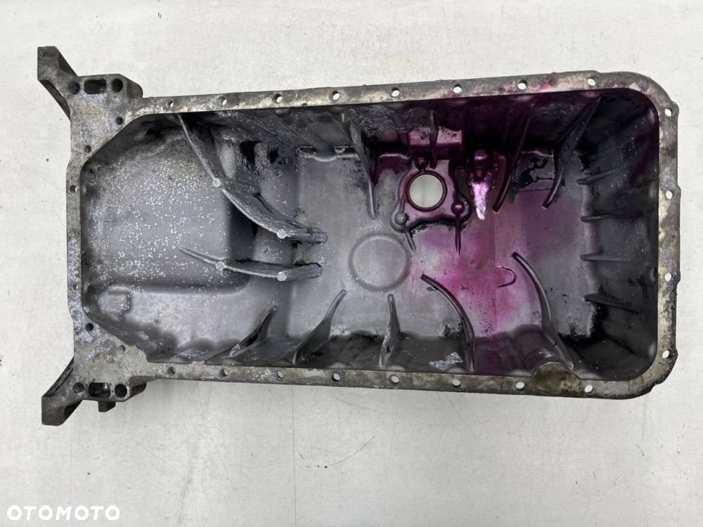 Miska olejowa Mercedes Sprinter w903 w901 w902 w904 w905 2.2 CDI misa silnika 6110140902 - 2