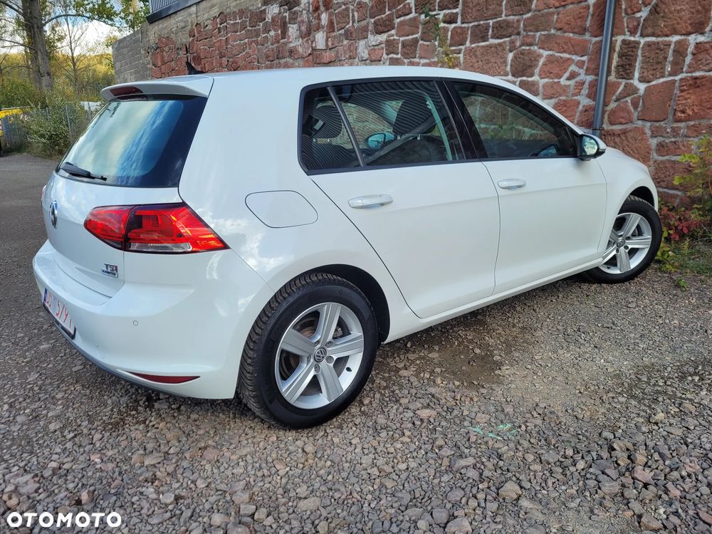 Volkswagen Golf - 12