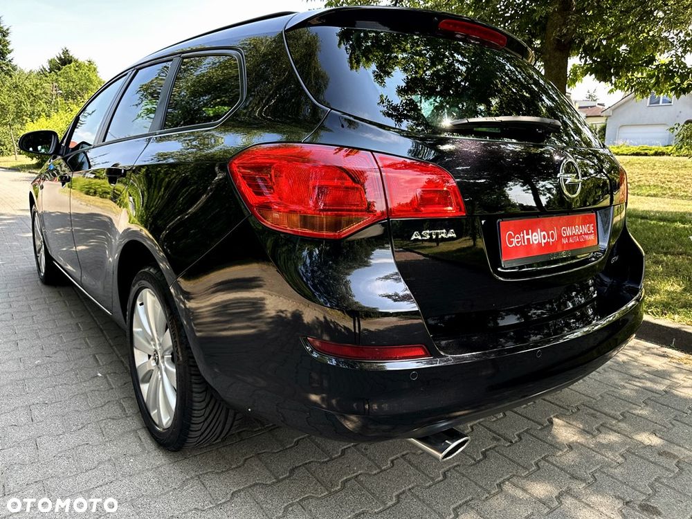 Opel Astra 1.4 Turbo Design Edition - 9