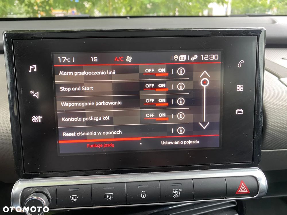 Citroën C4 Cactus 1.2 PureTech Shine S&S - 13