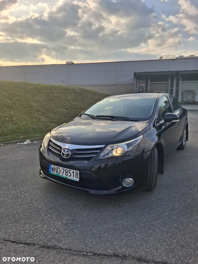 Toyota Avensis 2.0 D-4D Sol - 6