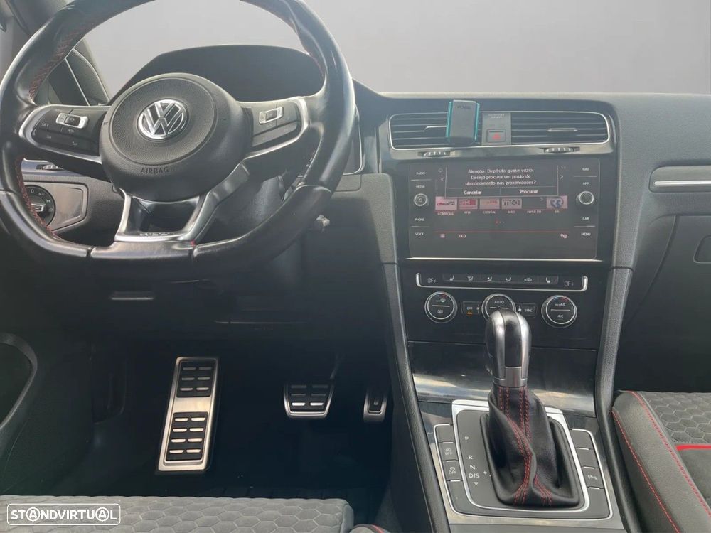 VW Golf 2.0 TSI GTI DSG Performance - 14
