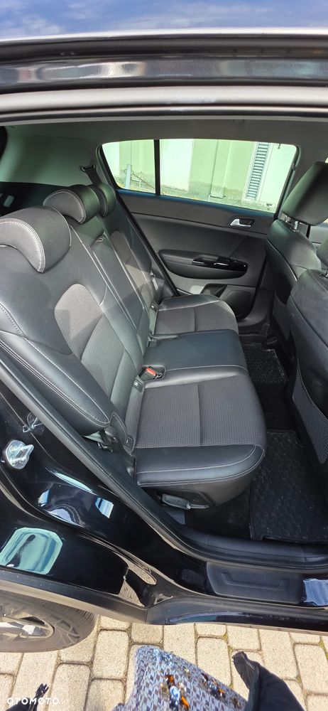 Kia Sportage 1.6 T-GDI Black Edition 2WD DCT - 13