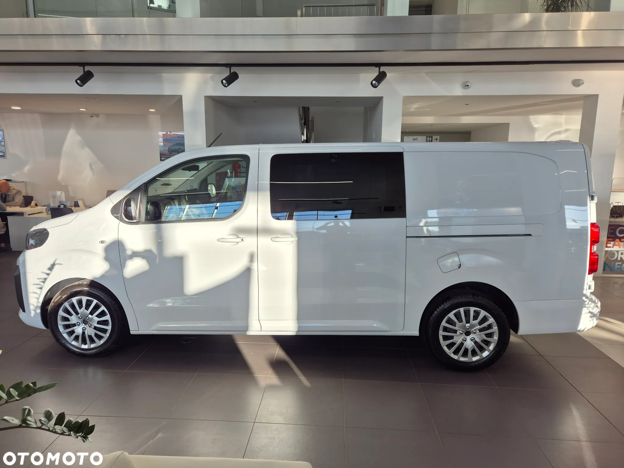 Peugeot Nowy Expert Furgon Long Brygadowy 6 miejsc 2.0 HDI 144KM !! OD RĘKI !! - 5