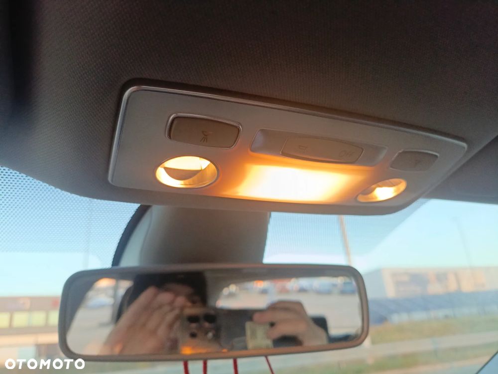 Renault Laguna 2.0 DCi Confort Expression - 18