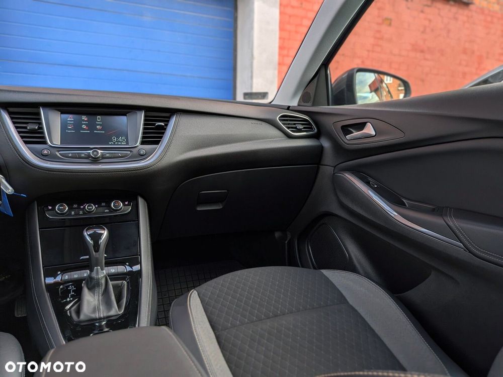 Opel Grandland X - 13