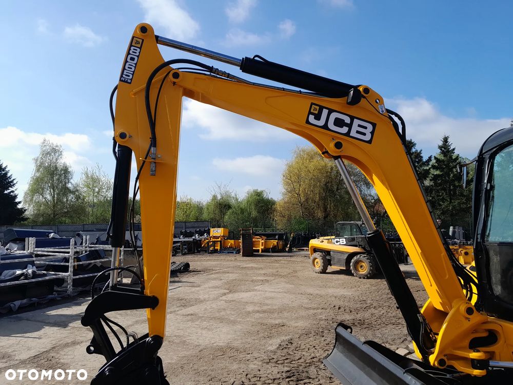 JCB 8065 RTS - 10