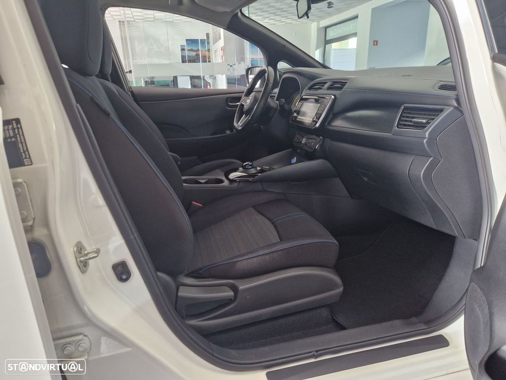 Nissan Leaf Acenta - 14