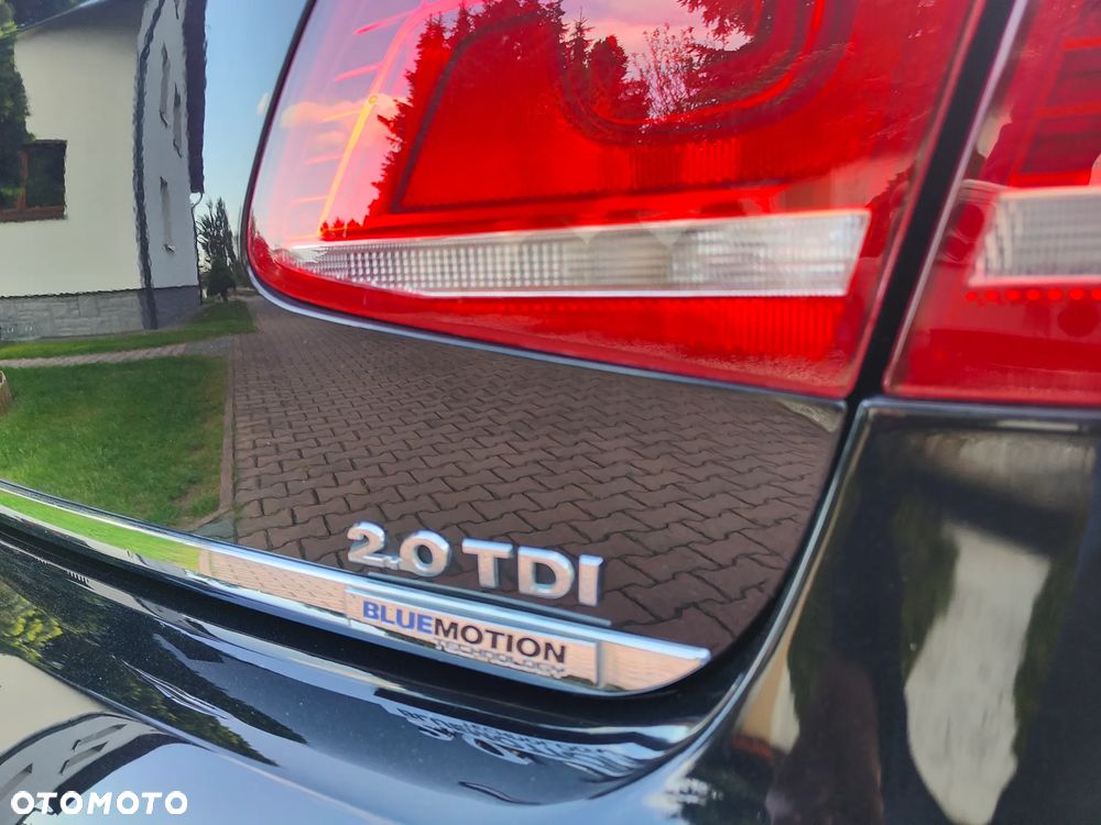 Volkswagen Passat 2.0 TDI Comfortline DSG - 5