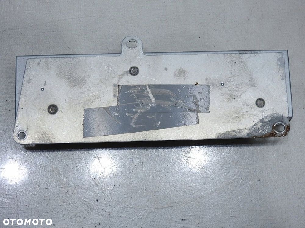 WZMACNIACZ ANTENY AUDI A4 B7 8E9035225P - 5