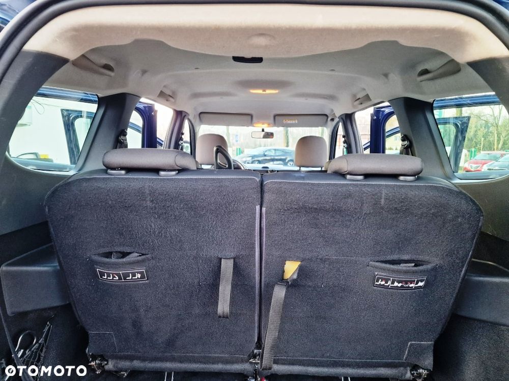 Dacia Lodgy - 38