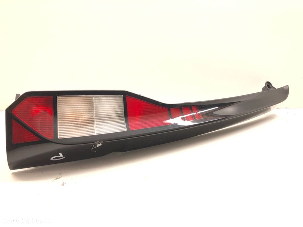 LAMPA PRAWY TYŁ  VW CADDY V Nadwozie pełne/minivan (SBA, SBH) 2020 - 2022 2.0 TDi BMT 90 kW [122 - 1