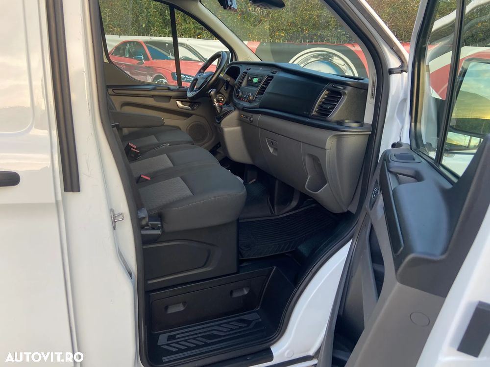 Ford Transit Custom - 23