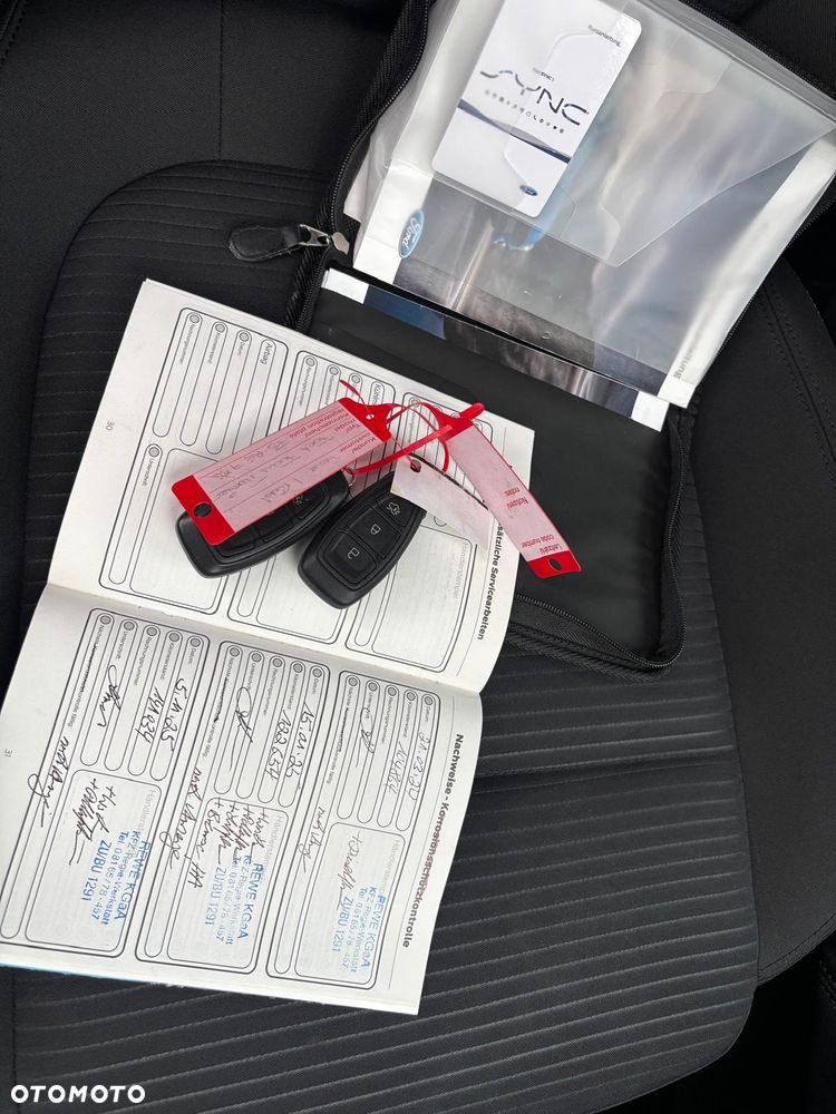 Ford Focus 1.5 EcoBlue STart-Stopp-System TITANIUM - 39