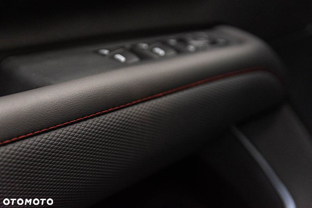 Chevrolet Tahoe - 18