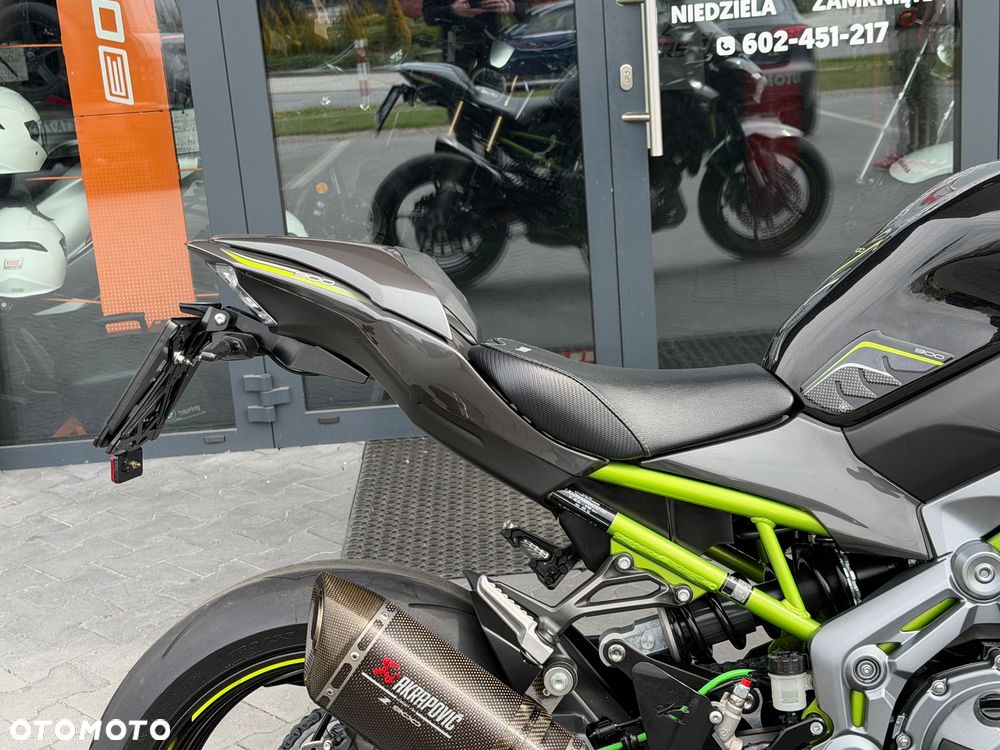 Kawasaki Z 900 - 10