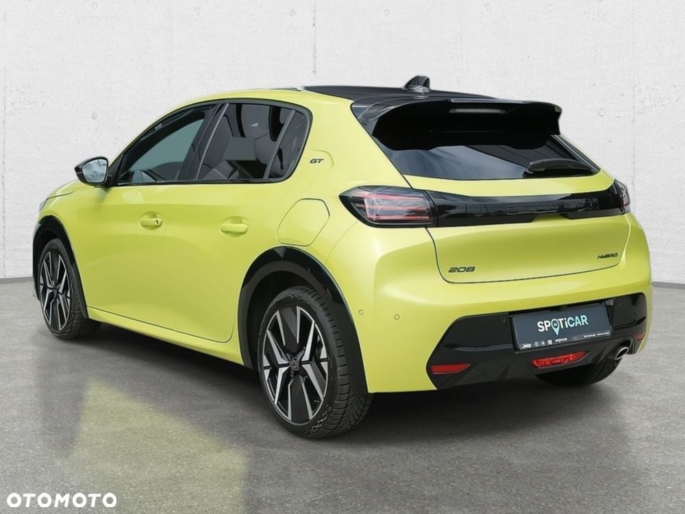 Peugeot 208 - 5