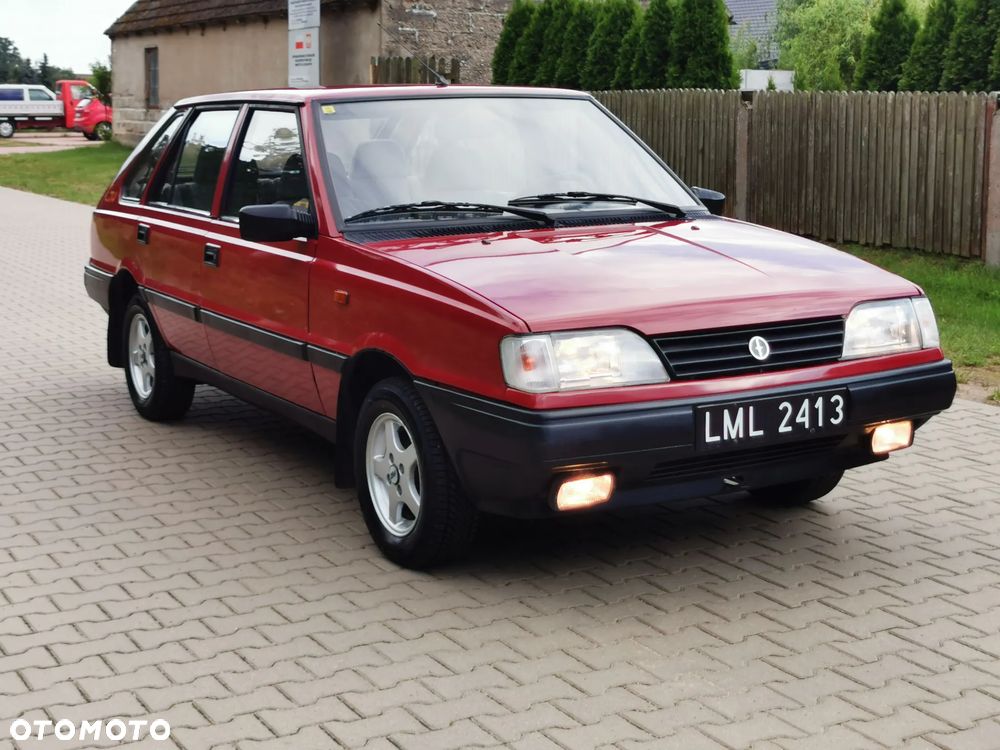 Polonez Caro - 1