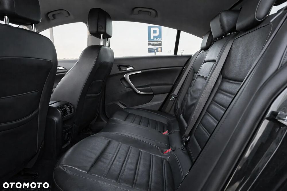 Opel Insignia 2.0 CDTI ecoFLEX Business Cosmo - 12