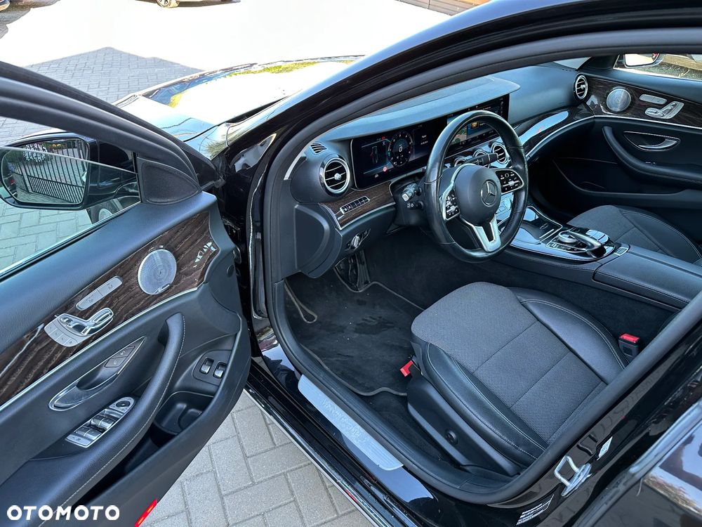 Mercedes-Benz Klasa E - 6