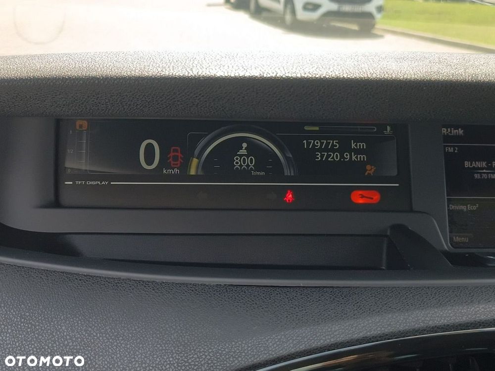 Renault Grand Scenic - 13