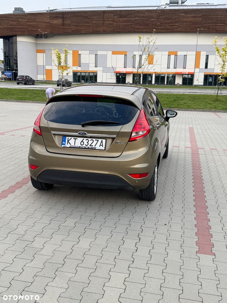 Ford Fiesta 1.4 TDCi Titanium - 9