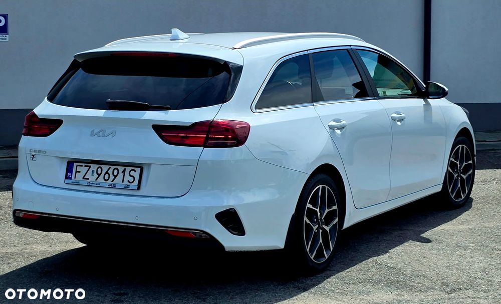 Kia Ceed 1.5 T-GDI Business Line Plus - 5