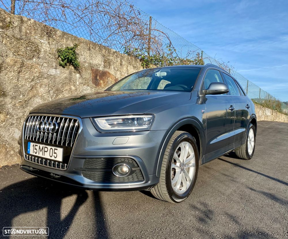 Audi Q3 2.0 TDI S-line - 2