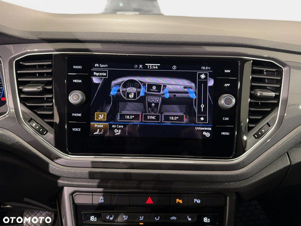 Volkswagen T-Roc - 23