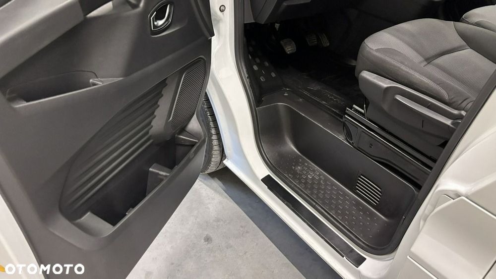 Renault Trafic - 8