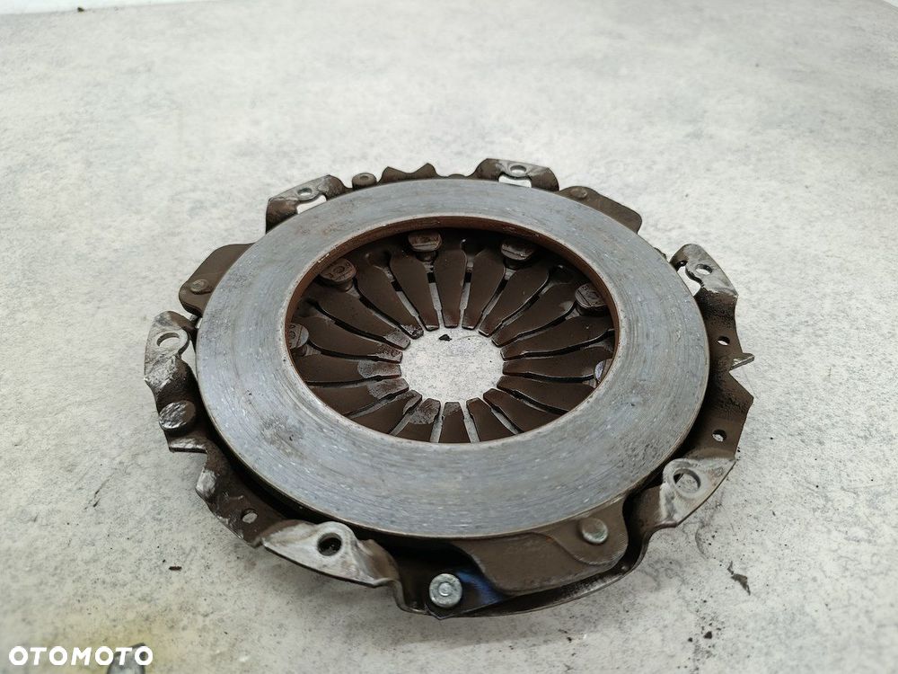SPRZĘGŁO KOMPLETNE OPEL CORSA E 55594657 55565534 366190010   VALEO 1.2 - 11