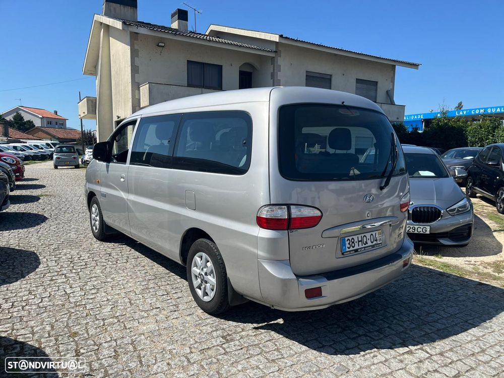 Hyundai H-1 Starex 2.5 CRDi SVX Longo - 4