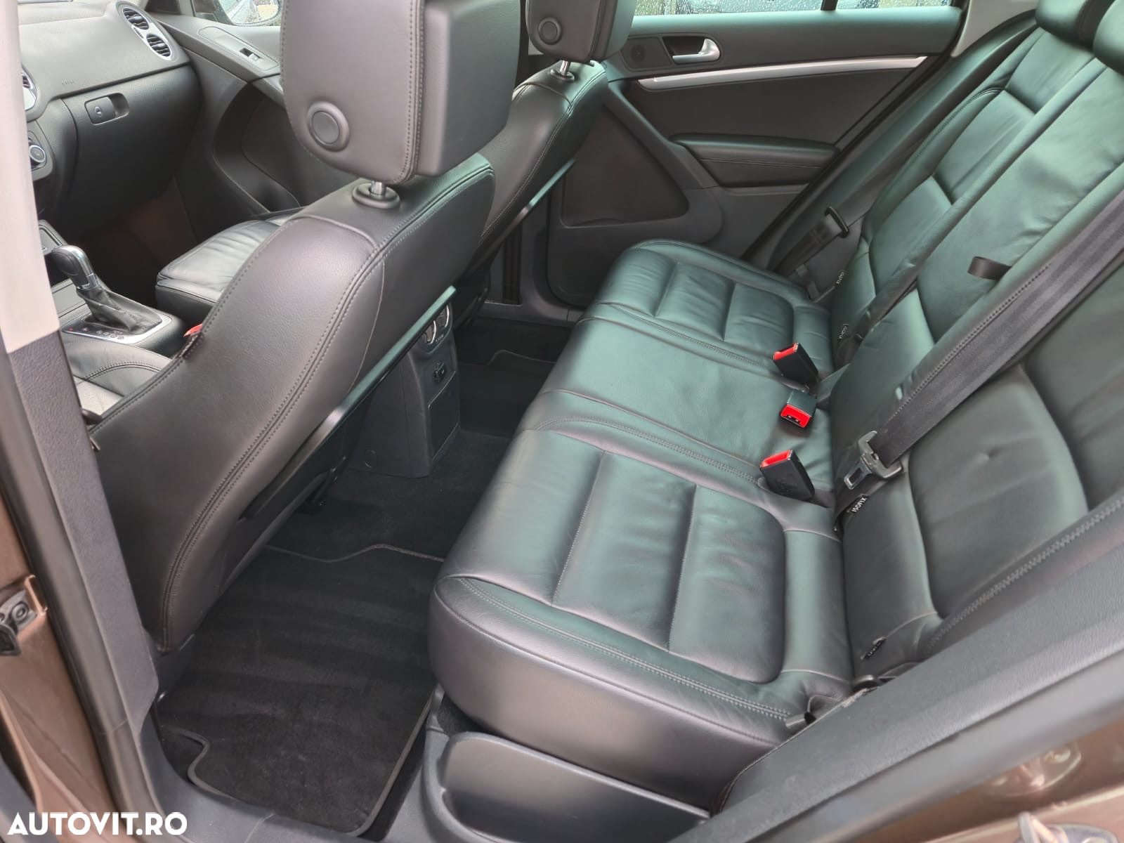 Volkswagen Tiguan 2.0 TDI DPF 4Motion BlueMotion Technology DSG Exclusive - 39