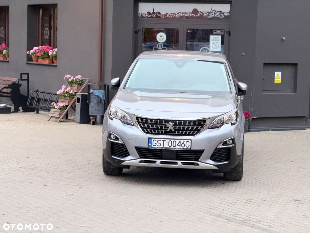 Peugeot 3008 1.2 PureTech GPF Allure S&S - 11