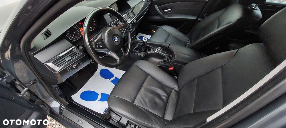 BMW Seria 5 520d Edition Fleet Sport - 18