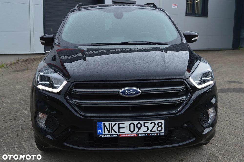 Ford Kuga 1.5 EcoBoost 2x4 ST-Line - 11