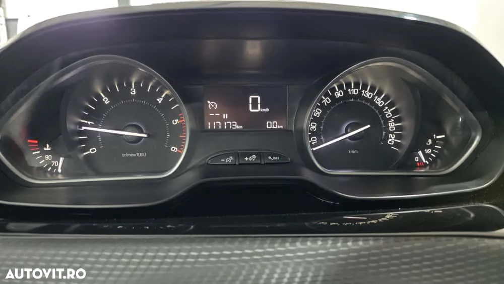 Peugeot 2008 1.5 BlueHDI FAP Active - 4
