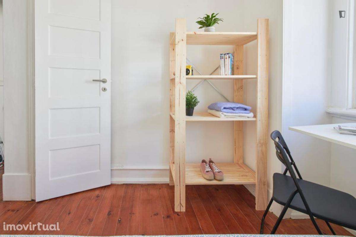 Quarto - localizado em Entrecampos Lisbon - Grande imagem: 5/13