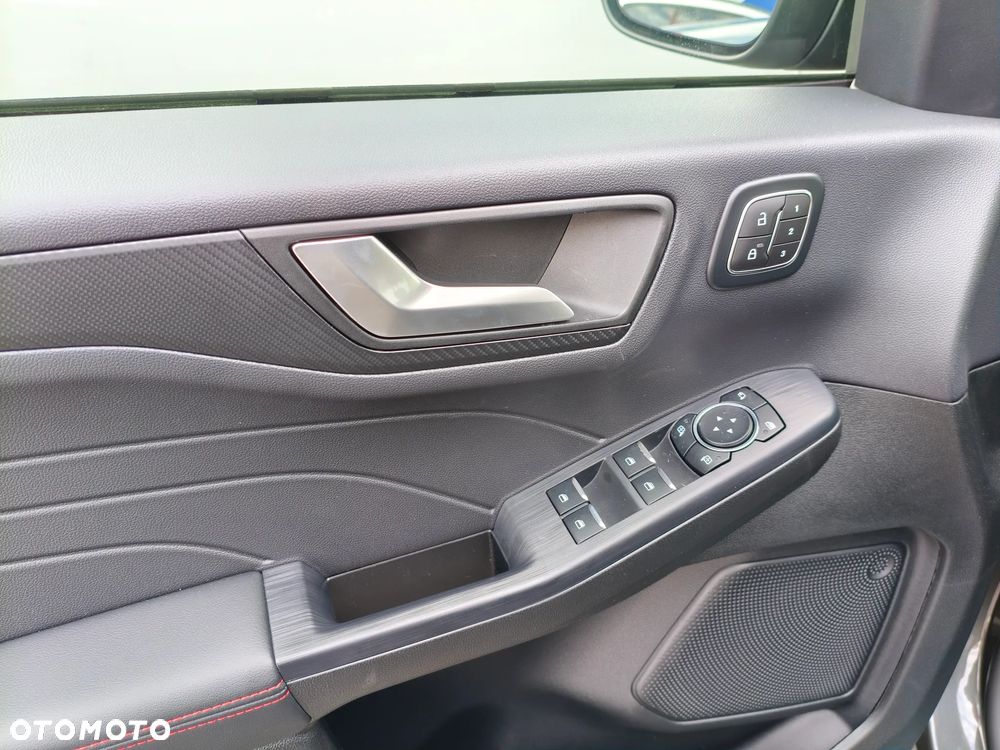 Ford Kuga 2.5 FHEV FWD ST-Line X - 19