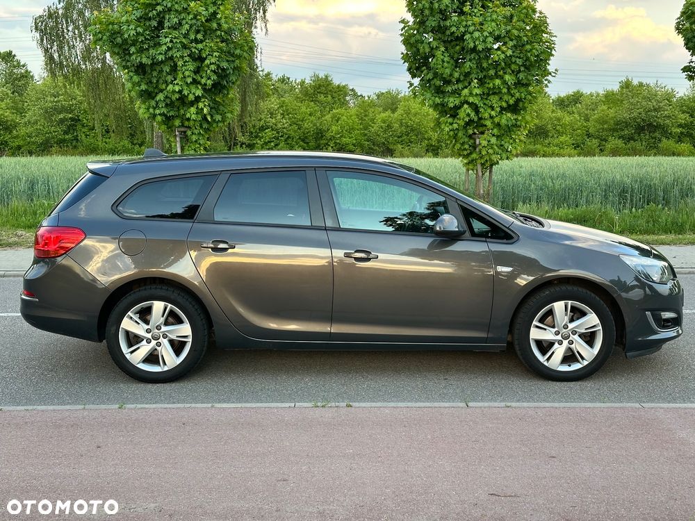 Opel Astra 1.7 CDTI DPF Active - 11