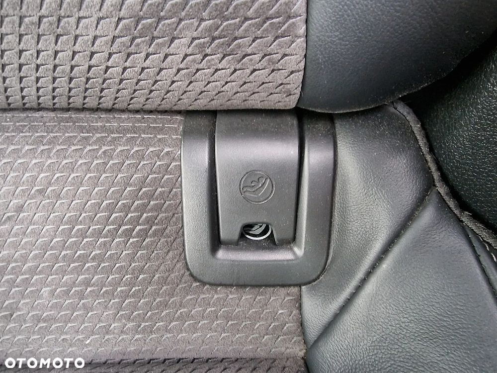 Audi A3 Sportback 2.0 TFSI quattro S tronic sport - 11