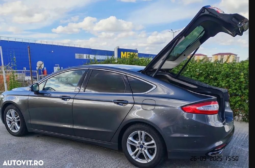 Ford Mondeo 2.0 TDCI Titanium - 4