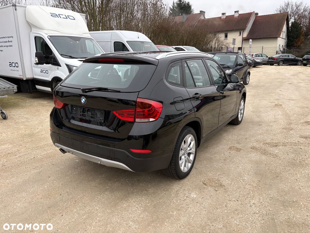 BMW X1 xDrive18d xLine - 5