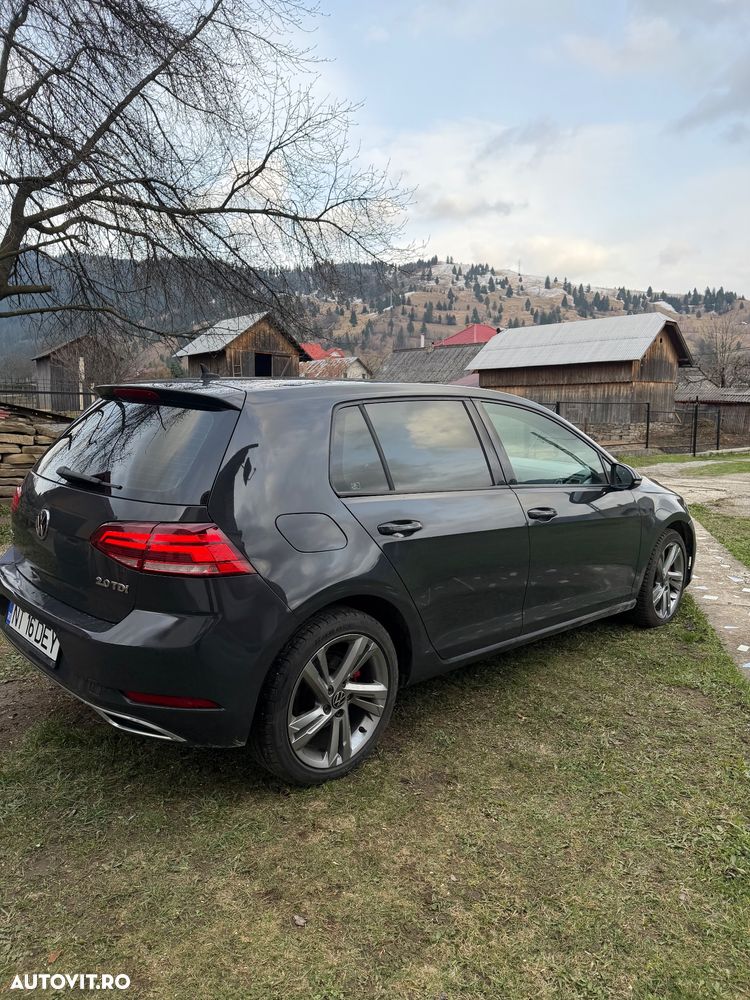 Volkswagen Golf 2.0 TDI DSG Comfortline - 3