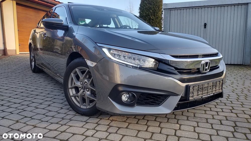 Honda Civic 1.5 i-VTEC Turbo Executive - 3