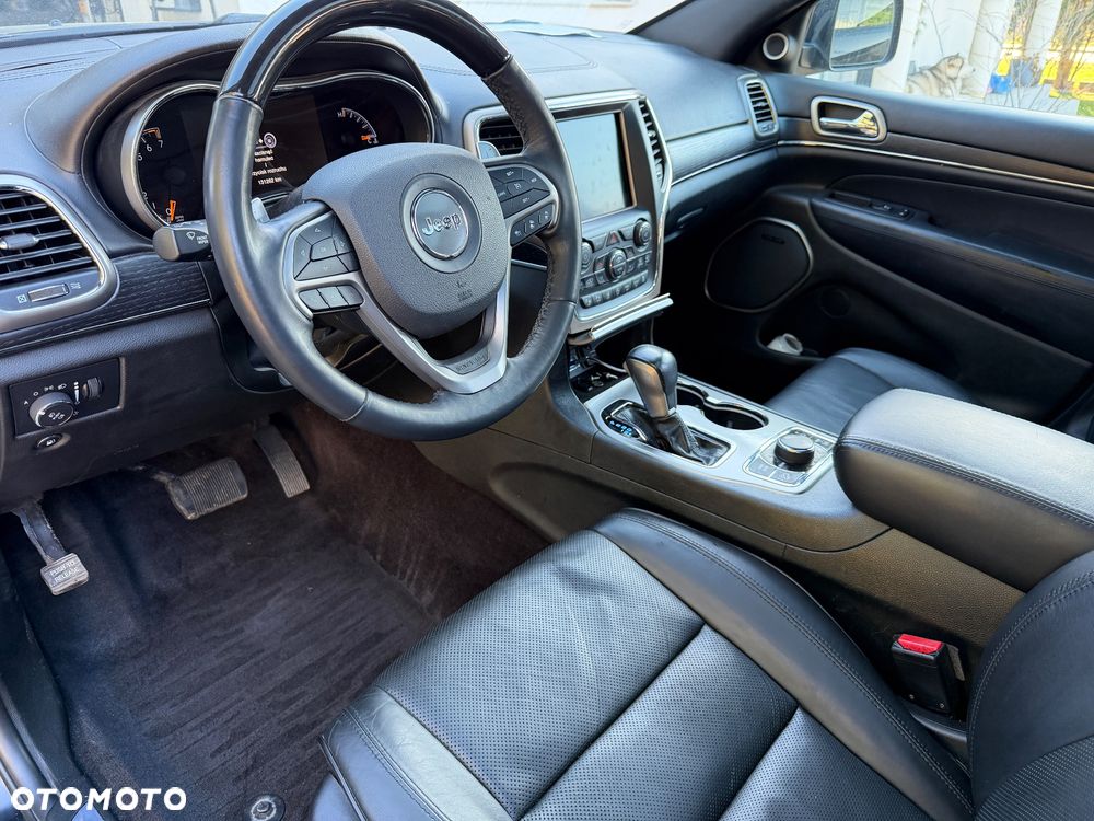 Jeep Grand Cherokee ver-3-6-v6-summit - 36